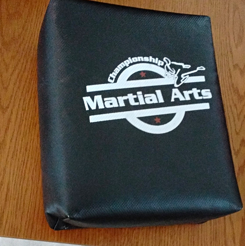 Championship Martial Arts Strike Pad Punch Shield Target Pad Black