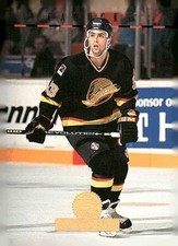 1994-95 Leaf #193 Mike Peca