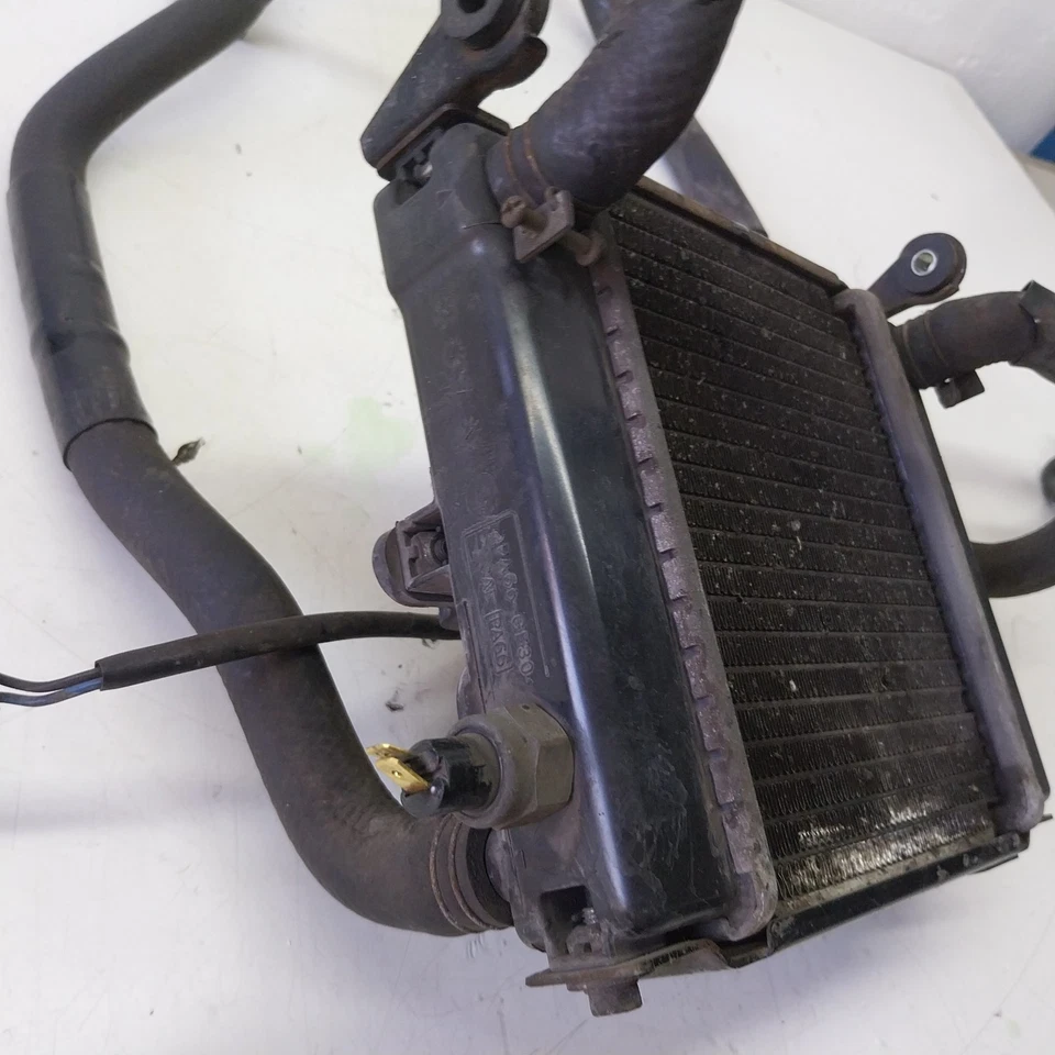 RADIATORE ACQUA LIQUIDO+ELETTROVENTOLA+TUBAZIONE KYMCO DOWNTOWN 300 i 2011 2017 Foto 4 de 4