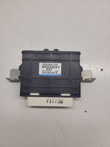 Mitsubishi Pajero 2001 Diesel Getriebesteuergerät TCU MR528637 118kW DRA13352