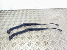 SUZUKI GRAND VITARA II JT, TE, TD Scheibenwischer vorne 7061 7060 1.90 32871576