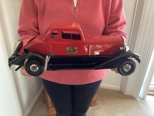 Vintage HOGE Pressed Steel Clockwork Fire Chief Car 14 1930s