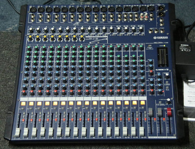 【動作品】YAMAHA MG206C-USB アナログミキサー Yamaha MG206C 20-Channel Analog Mixing Console Tested Working From