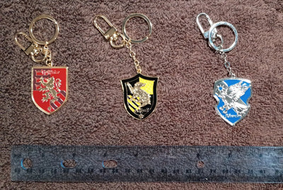 HARRY POTTER KEYCHAIN SET - keyring key ring chain pins pin gryffindor hogwarts