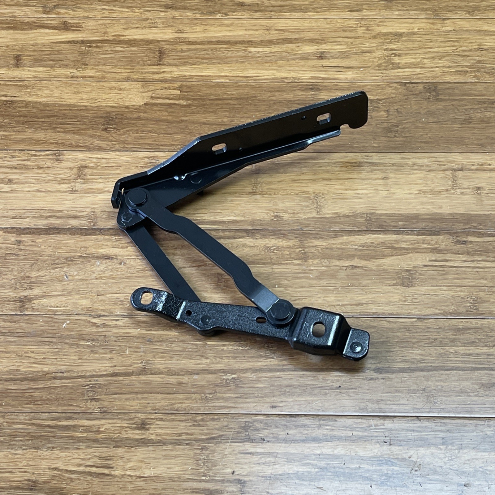 2017-2023 Ferrari Portofino F164 Rear Right Side Trunk Lid Hinge Lift 816292 OEM