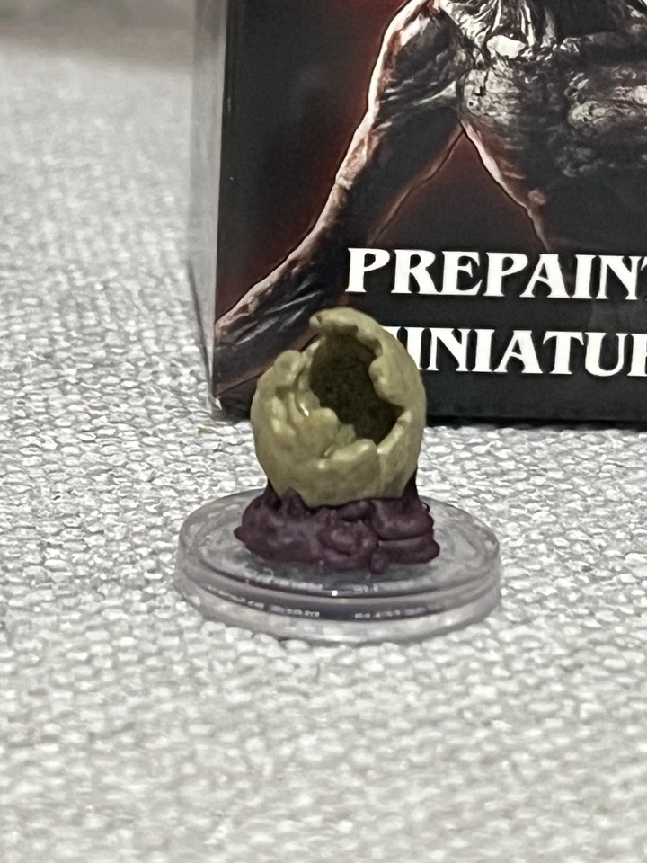 Miniaturas prepintadas Wizkids Stranger Things RARAS luces navideñas DEMOGORGON + huevo Foto 4 de 4