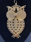 Vintage Owl Pendant Green Enamel Gold Tone Retro Jewelry — photo 3