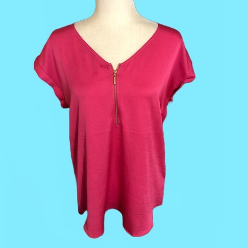 Express • Pink shirt with zipper • Size L
