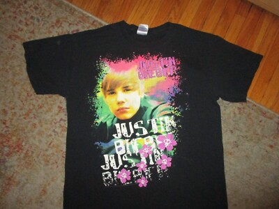 vtg young JUSTIN BIEBER CONCERT T SHIRT My World 2010 Tour Date