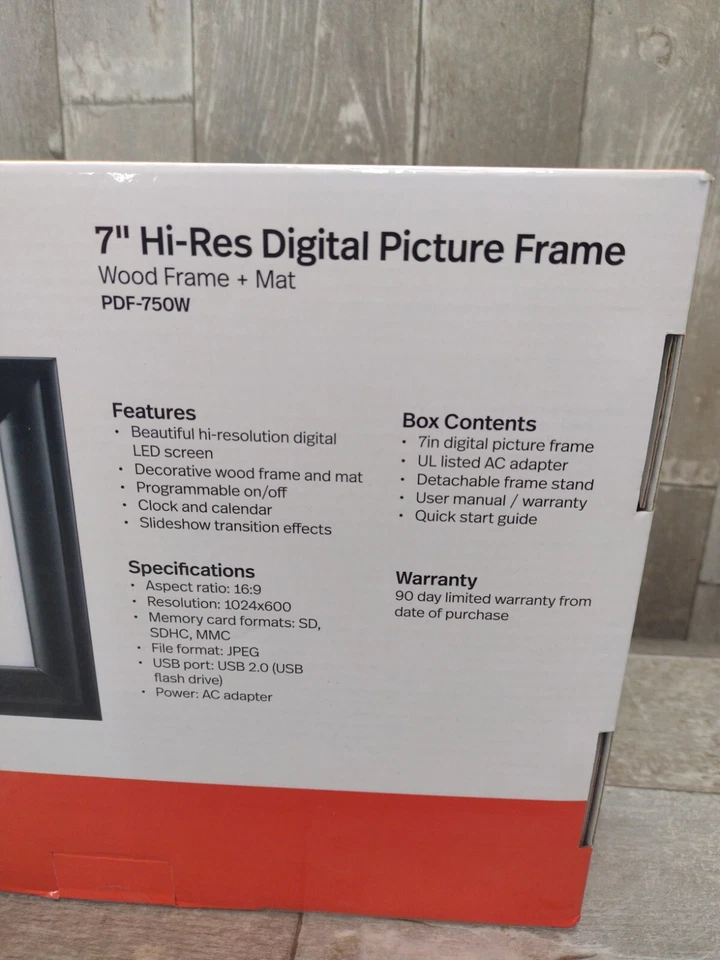 Polaroid 7" Digital Photo Frame Screen, Black Wood Frame High Res 1024x600 - Image 2 of 2