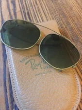 Ray Ban Vintage Clip-On Sunnies With Case