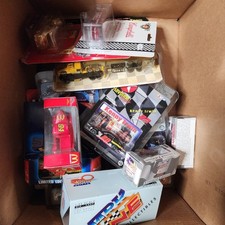 25 Lot Nascar Diecast Cars 1:64 Racing Champions Matchbox Action Car Vehicles