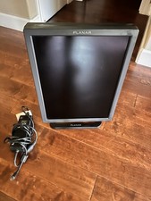 Planar Dome E3 3MP Grayscale 21" LCD Medical Diagnostic Imaging Monitor