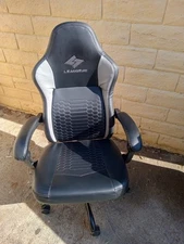 lemberi big and tall gaming chair