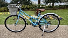 Ladies bike, Universal Stirling 28 inch Wheel Size Hybrid Bike in good condition