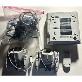 SEGA Dreamcast Console Hooks up w/ Cords 2 Controllers & Rumble Works Great