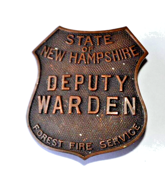 1930s 1940s NEW HAMPSHIRE FOREST FIRE WARDEN BADGE Fish Game Officer
