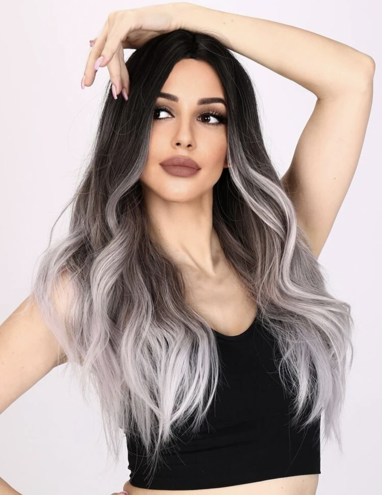 Perruque synthétique longue wig femme noir grise ondulée bouclée avec 4 bonnets de cheveux