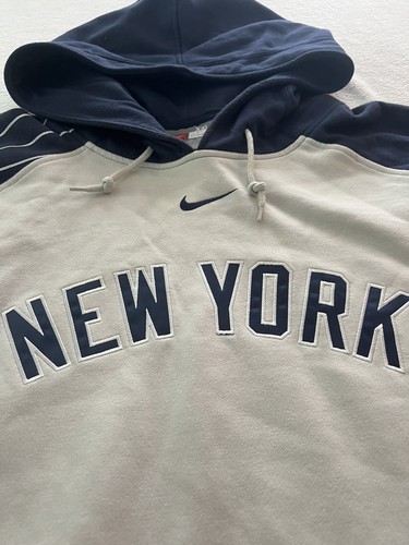 NY Yankees Nike Team Genuine Merch MLB Hooded Sweatshirt 2XL - Picture 3 of 5