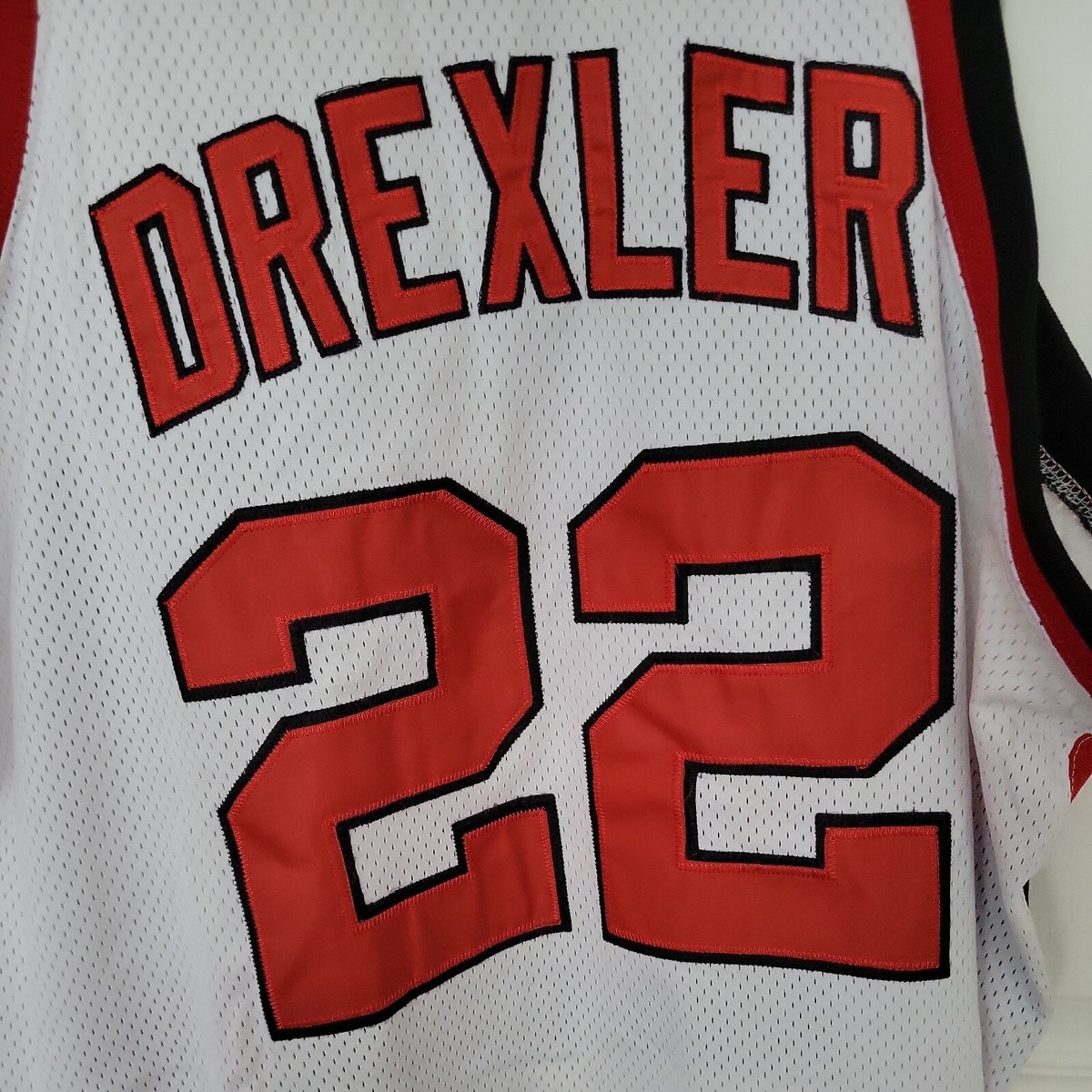 貴重MITCHELL&NESS BLAZERS Drexler 22 91-92 91-92 Clyde Drexler #22 Trail Blazers Mens Mitchell & Ness