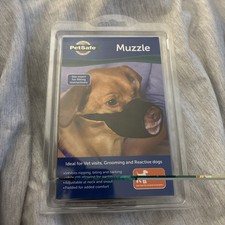 PetSafe Muzzle Medium Black New In Box