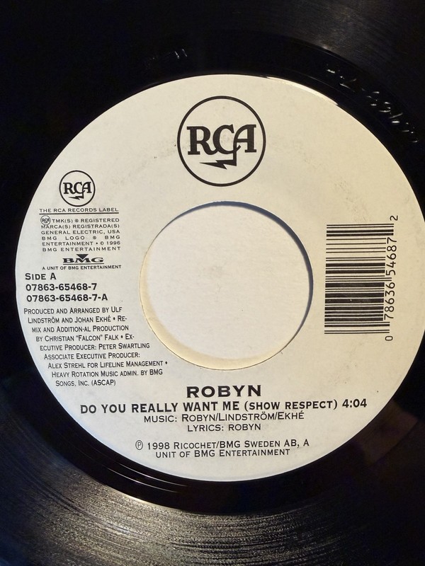 Robyn “Do You Really Want Me (Show Respect)” RCA 7” 45 VG++