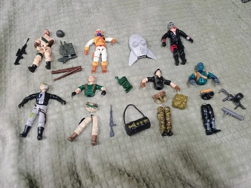 lot of 7 Vtg 80's & 90's GI Joe figures Distro, Range Viper, Ambush, Flint, +++