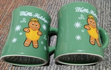 2x 2016 TUXTON Waffle House RESTAURANT Holidays Gingerbread Mug Green 8oz Set
