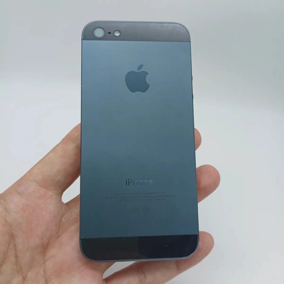 Apple iPhone 5 16GB - Unlocked White Black Lightning Port Collectible phone - Image 3 of 4