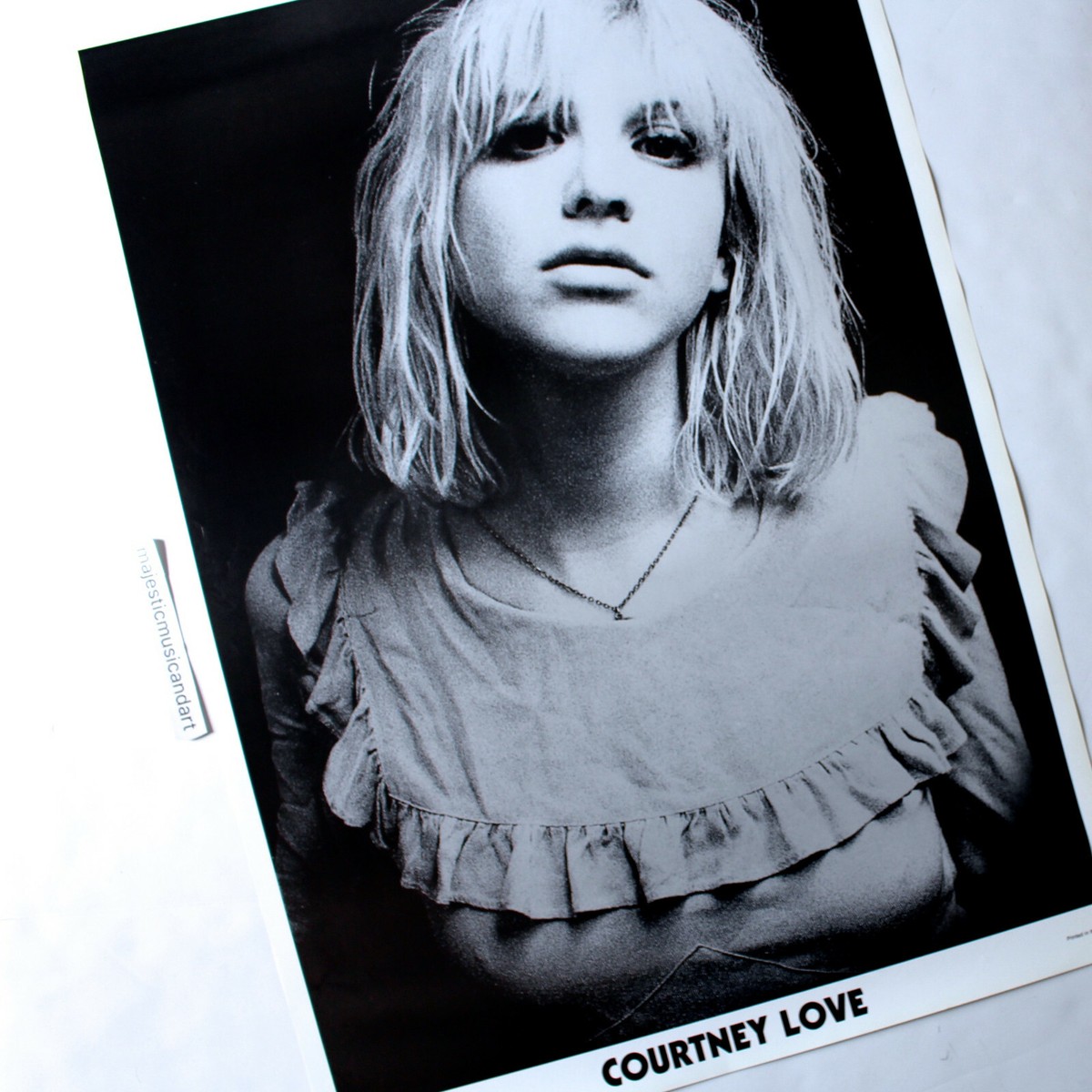 BEAUTIFUL ORIGINAL 1991 COURTNEY LOVE HOLE POSTER RIOT GIRL