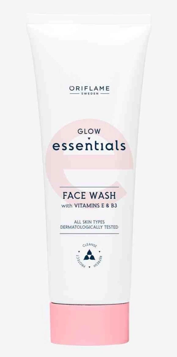 Oriflame Sweden Glow Essentials Face Wash with Vitamins E and B3