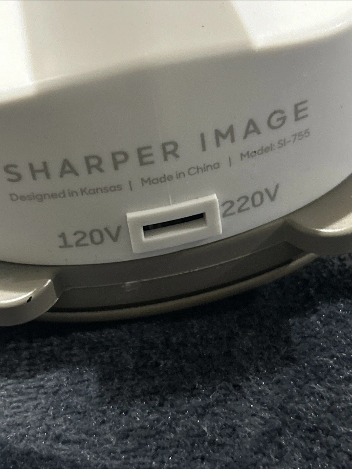 Plancha de vapor de doble voltaje Sharper Image Si-755 fuera de caja Foto 3 de 4