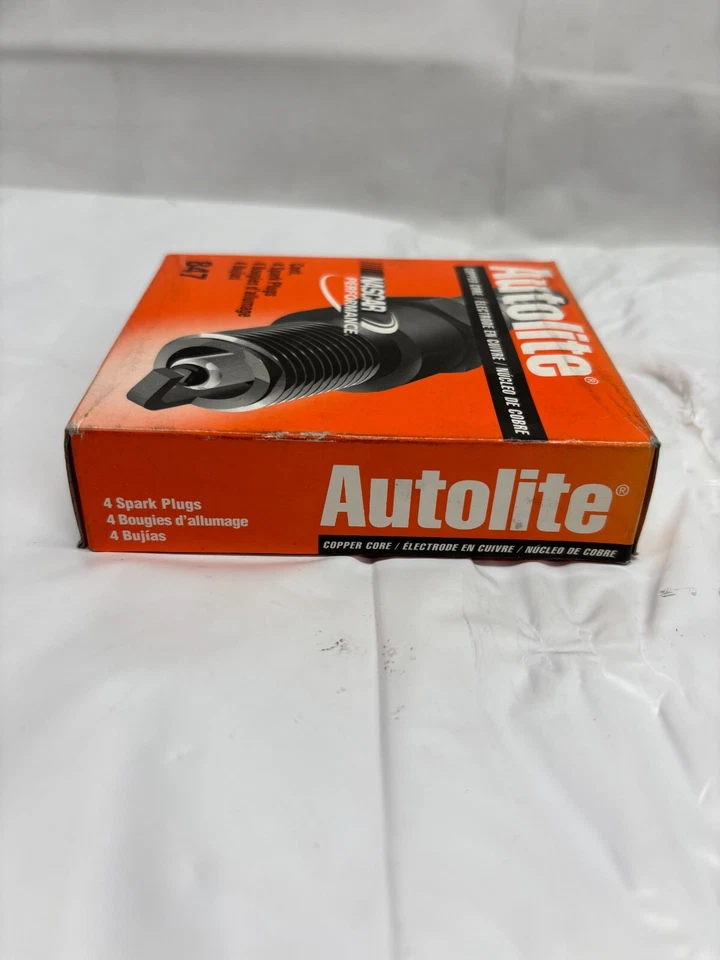4 Pack - Autolite 847 Copper Resistor Automotive Replacement Spark Plugs-*NEW* Foto 4 de 4