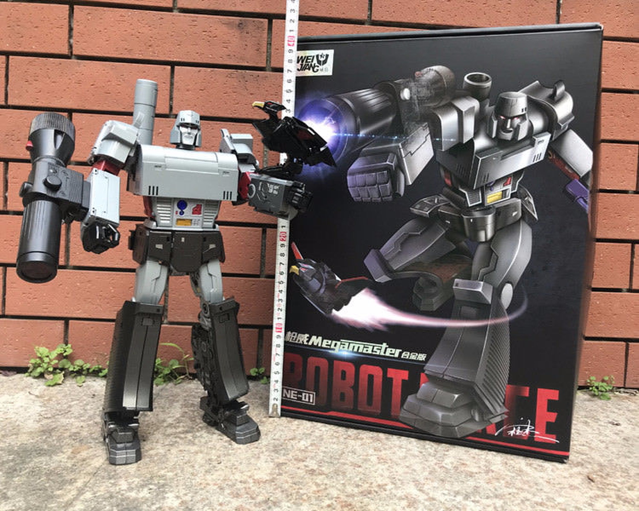 W J MPP36 NE-01 Masterpiece Robot MegaMaster Oversized Mega IN BOX