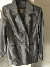 Woman's dressy thin coat