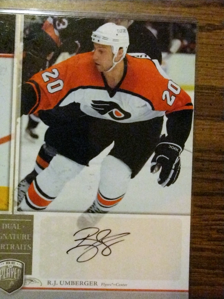 MIKE RICHARDS & R.J. UMBERGER UPPER DECK DUAL SIGNATURE PORTRAIT'S NHL FLYERS PA - Image 3 of 4