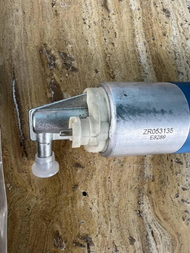 Electric Fuel Pump Gas New for Mercedes C Class CL CLK E G S SL - Imagen 4 de 4