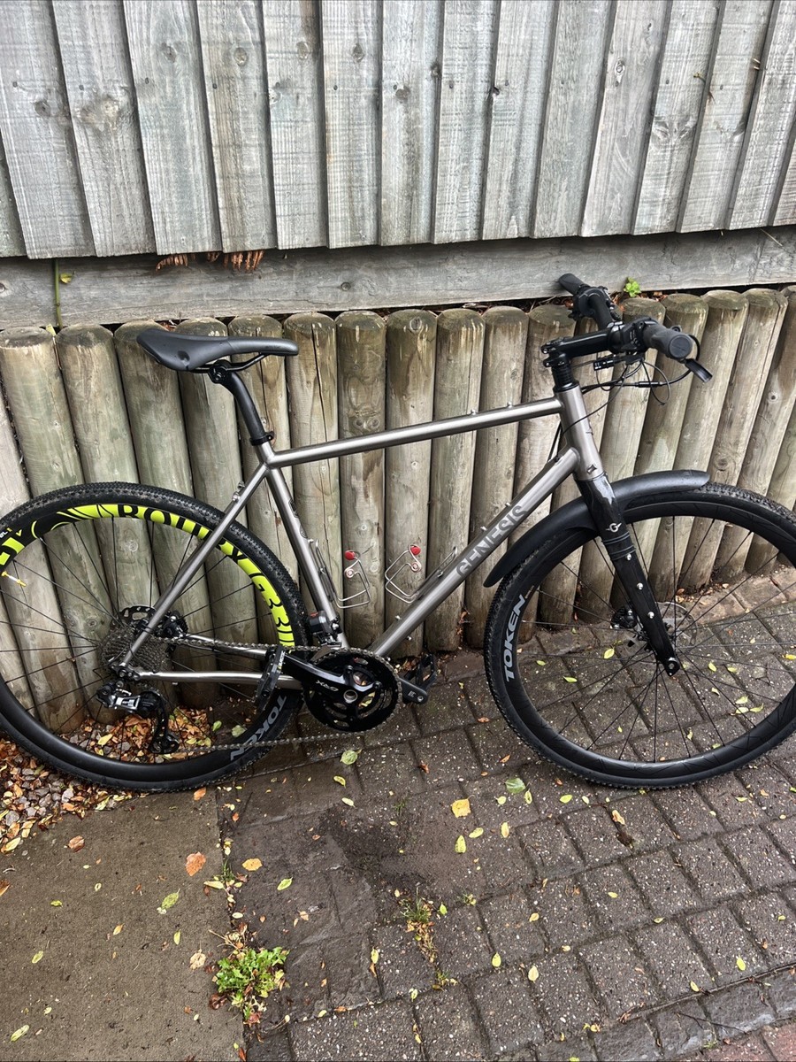 Genesis Croix de Fer Titanium with GRX Di2 22s Size M