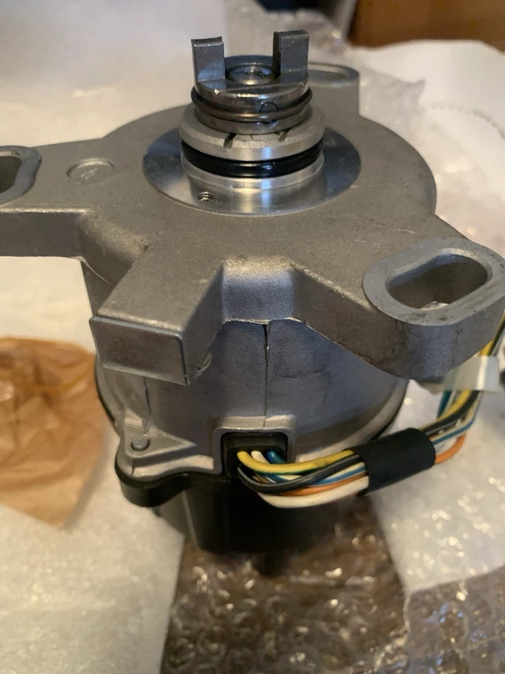 Honda used Ignition Distributor CRV CR-V 2.0L DOHC Compatible with TD-74U - Image 4 of 4