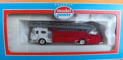 Fire Engine Hook&Ladder von Model Power/USA in 1:87 OVP