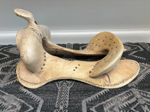 vintage saddletree from Standard Saddle Tree Co pre-1977 rawhide 21" x 13" x 12"