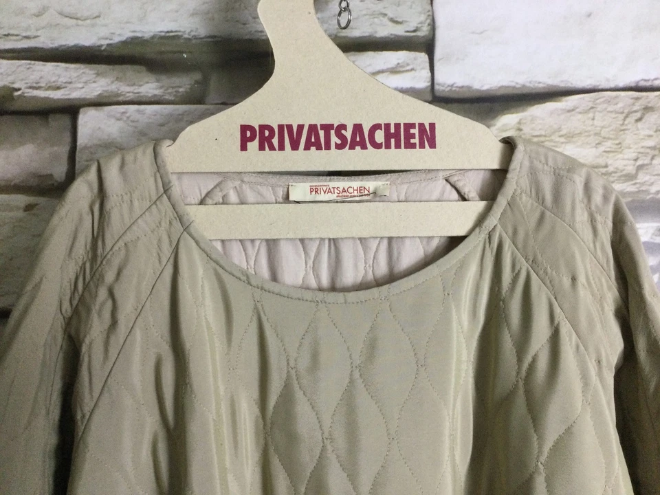 cocon.commerz PRIVATSACHEN SCHIERGOLKD Kleid aus STEPPSTOFF in natur Größe 2 - Bild 2 von 4