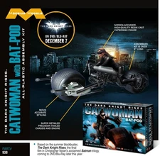 Moebius Models 938 1:18 Catwoman with Batpod