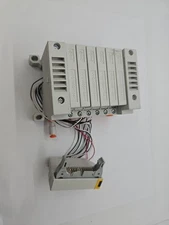 SMC Pneumatics VQ1000 Series Manifold Block  (6) VVQ1000-10A-1