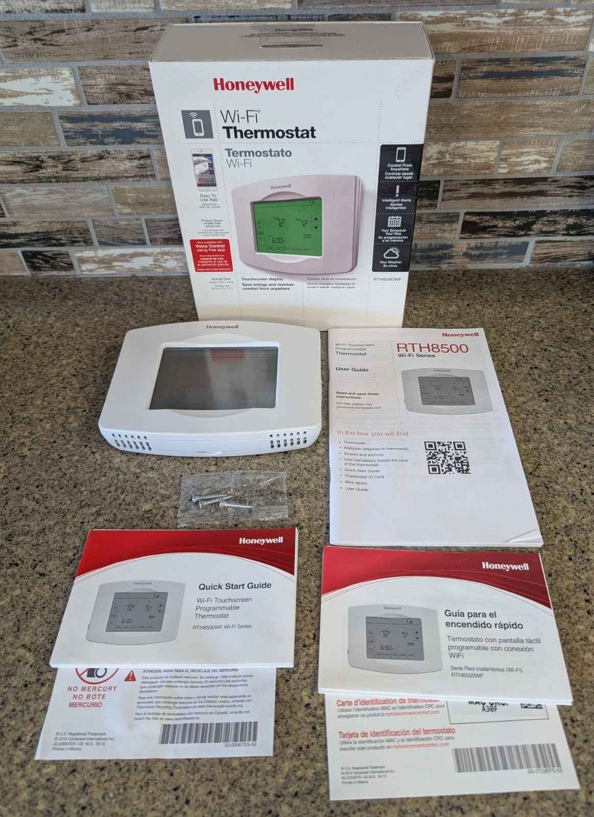 Honeywell WiFi Touchscreen Programmable Display Thermostat RTH8580WF Untested