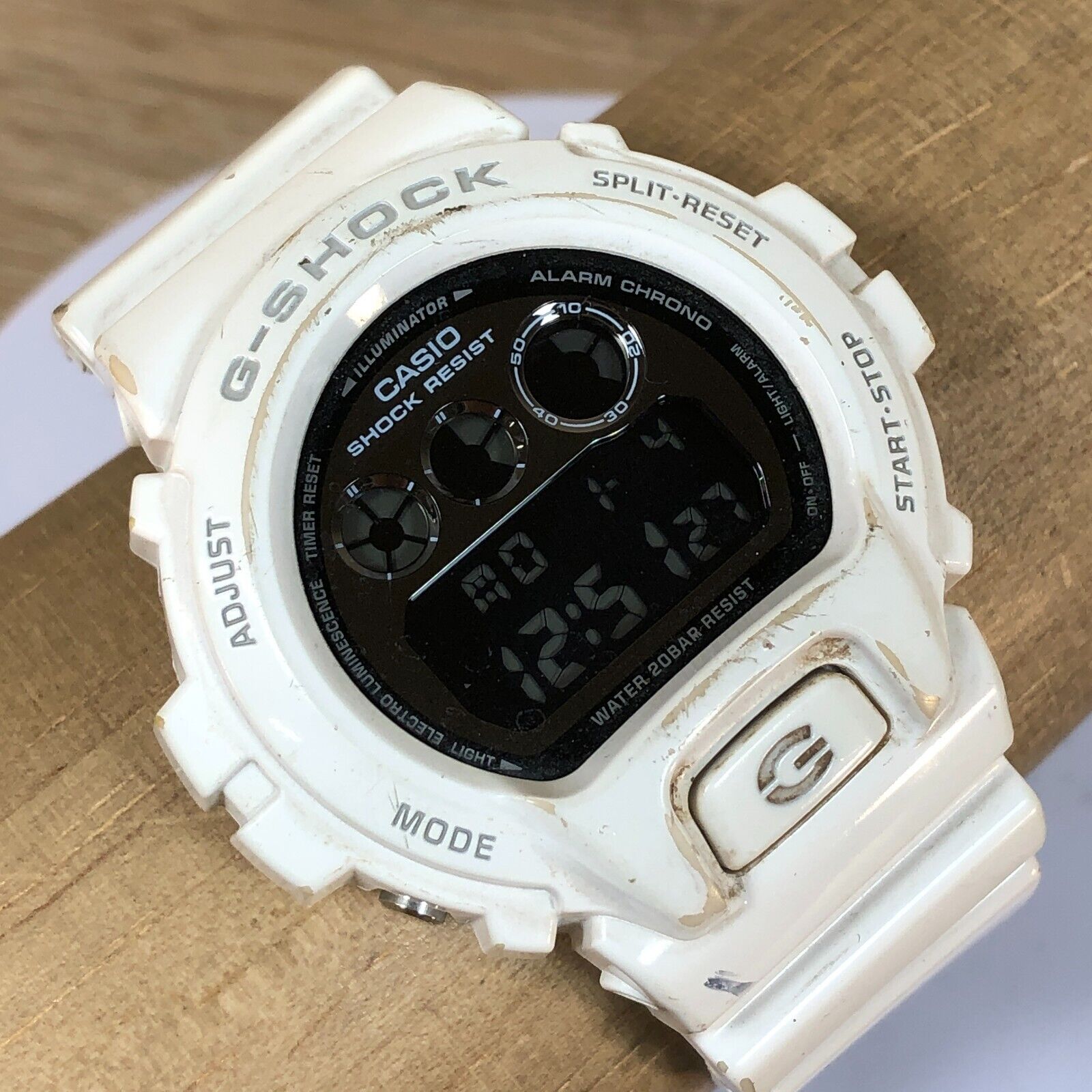 Casio G-Shock Mirror-Reloj digital blanco metálico para hombre - Casio  DW6900NB-7, Blanco, Unitalla, Digital