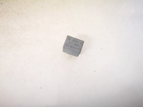 Opel Signum 2003 Relay module 90414477, Genuine #1194384-15