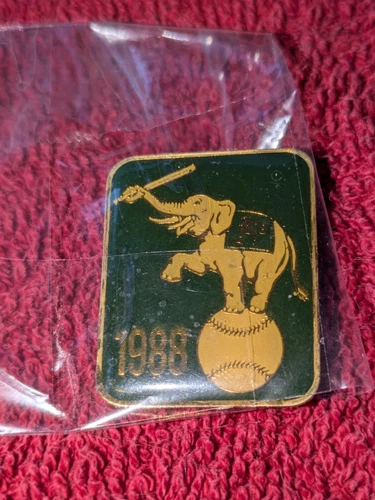 1988 Grn Enamel Official Oakland A's Souvenir Lapel/Hat Pin-Elephant On Baseball