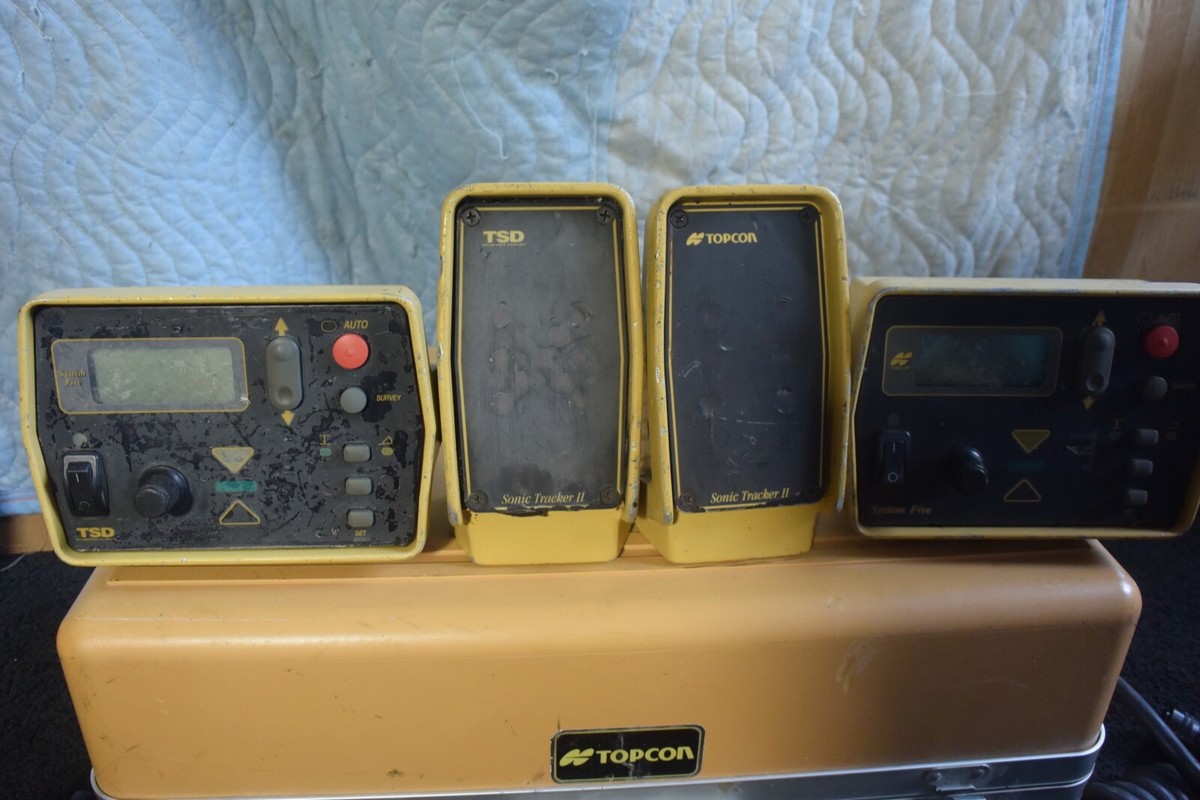 その他 TOPCON AT-F5 Topcon System 5 Asphalt Paver Control Set with 2 Cable and 2
