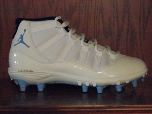 columbia 11 cleats
